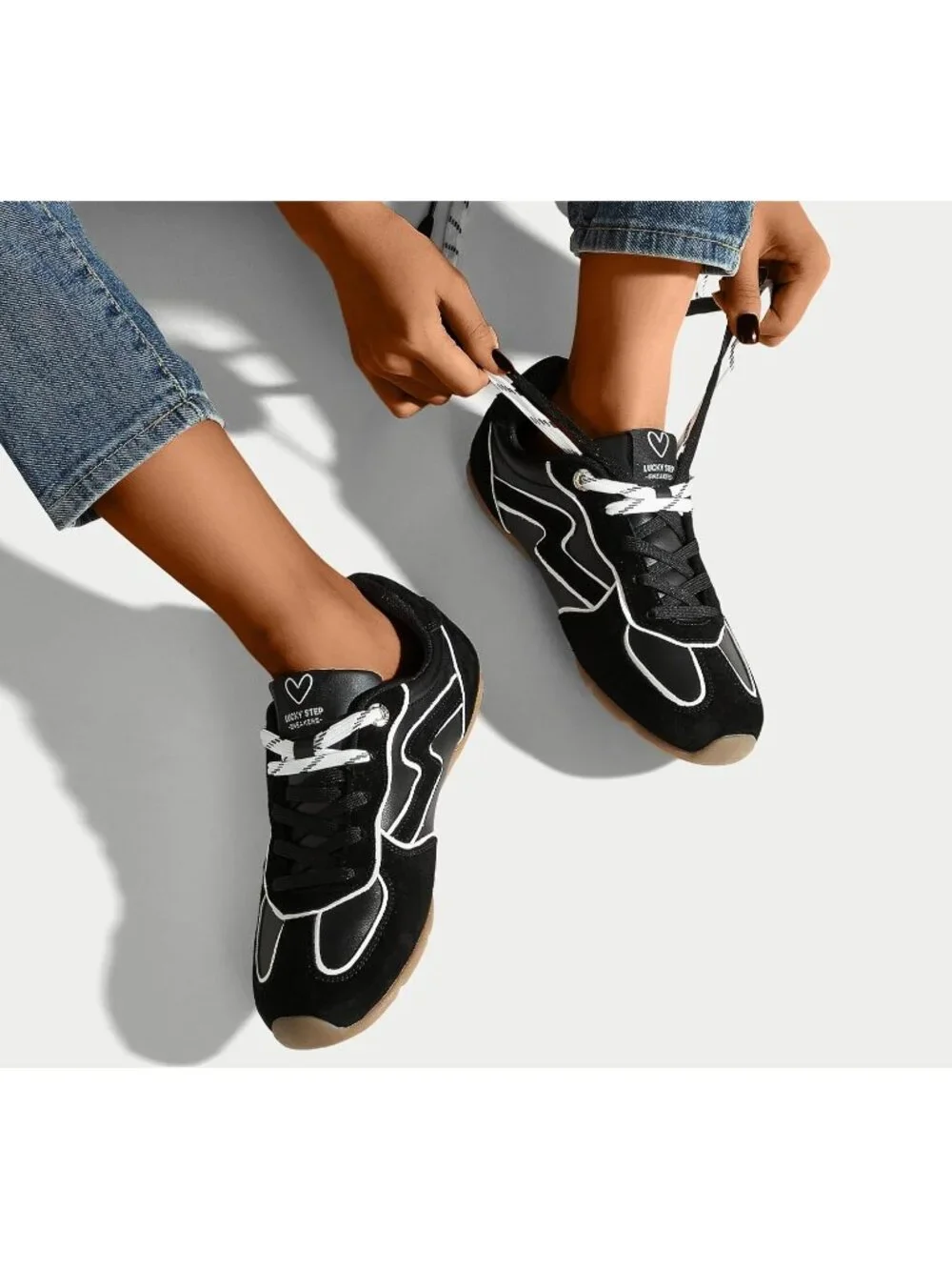 N/A retro sneaker